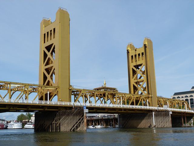 The Tower Bridge in Sacramento