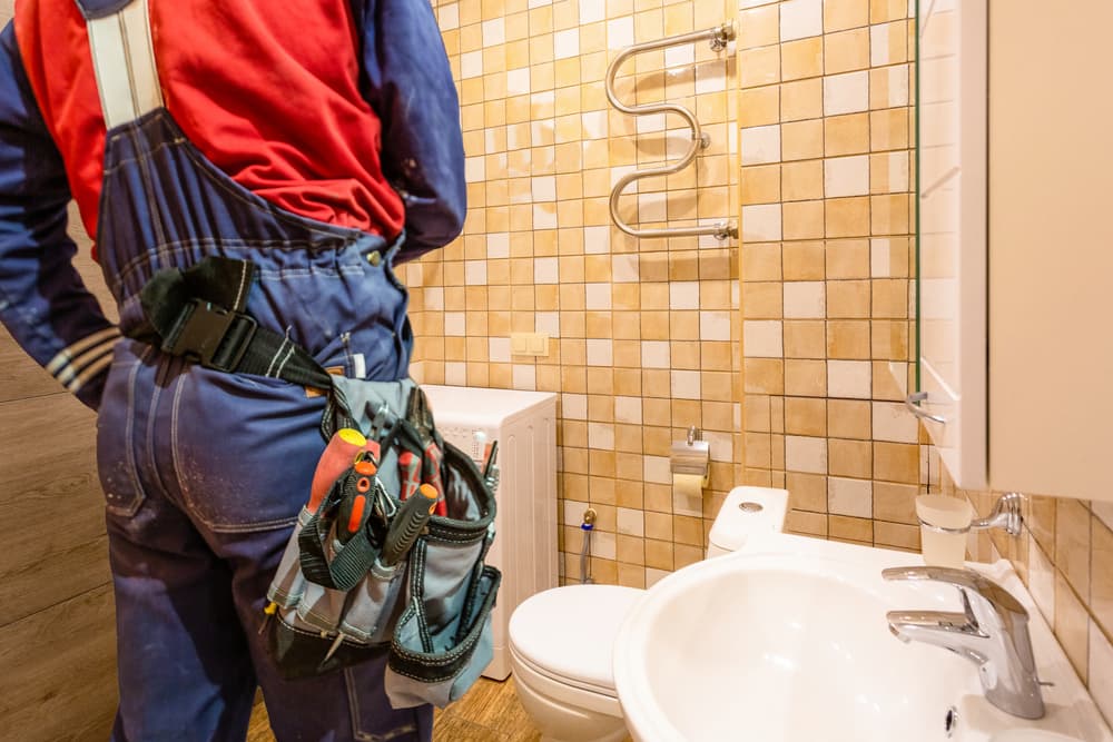 tips to hire a bathroom contractor